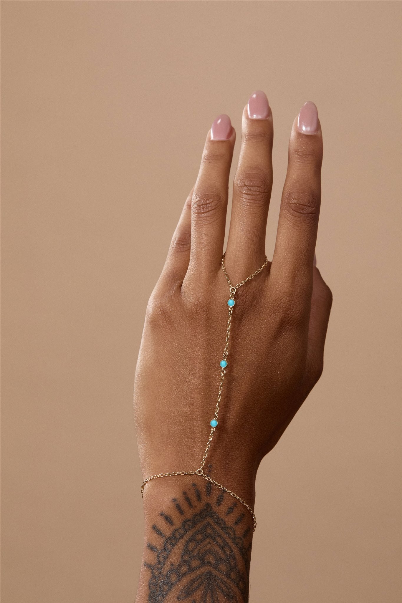 Cyrus Hand Chain